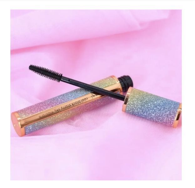 Тушь для ресниц черная Parisa Cosmetics Mascara Glam & Glow 1098 фото
